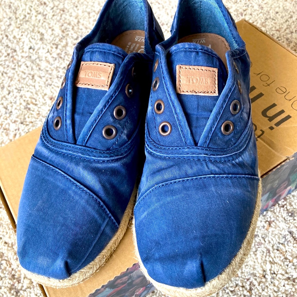 TOMS Cordones Size 7.5